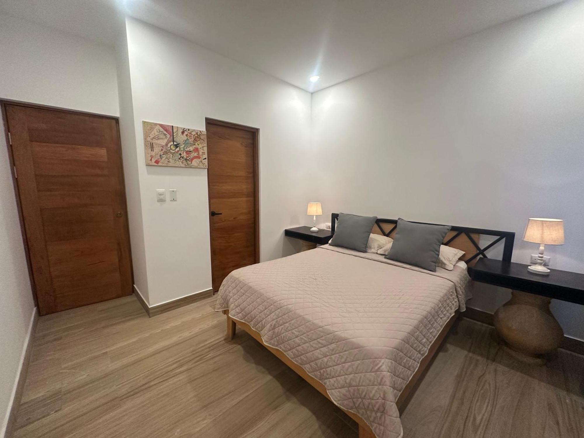 Private Fully Furnished Home At Wide Mouth Frog Hostel Quepos Exterior foto